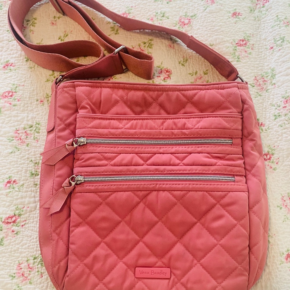 Vera Bradley Strawberry Ice Triple Zip Hipster in Performance Twill